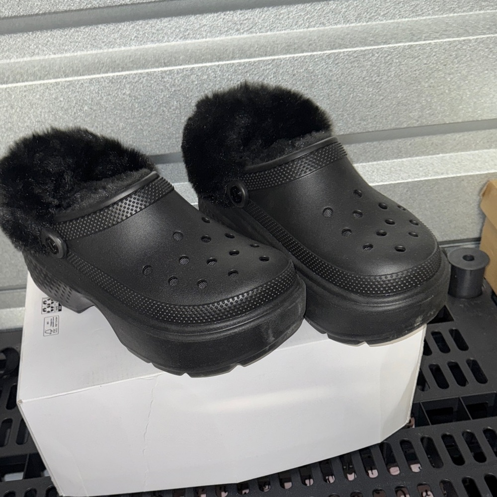 CROCS Black Platform Shoes